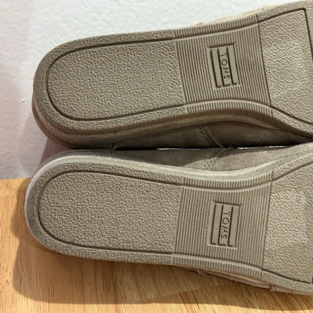 TOMS Boots Youth 3 Girls Desert Wedge Ankle Booties Casual Beige Suede‎ Lace Up
